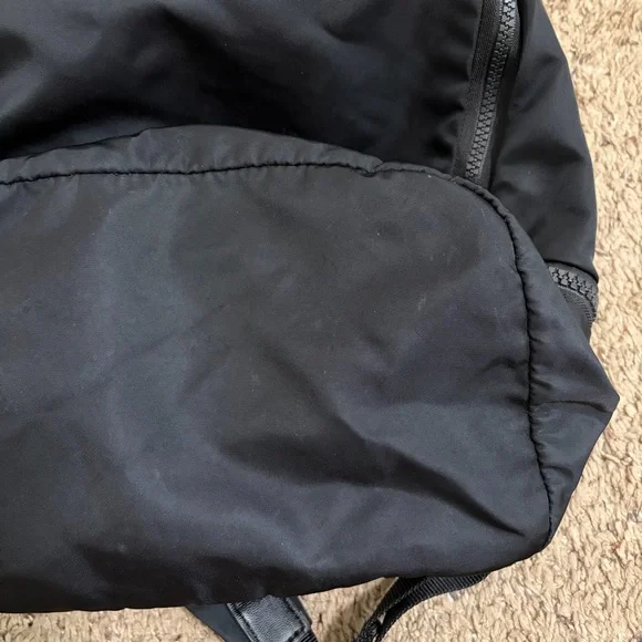 Lululemon City Adventurer Backpack 17L Black - Picture 6 of 16